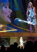 Taylor Swift テイラー・スウィフト
