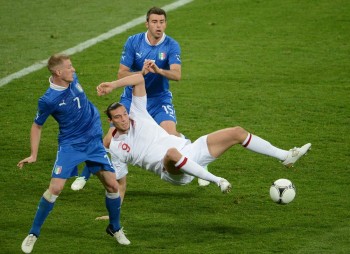 ЕВРО 2012 (фото) - Страница 4 14ddcf198233571