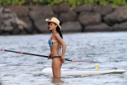 Рианна (Rihanna) Bikini Hawaii 27th Apr 2012 (86xHQ) Bfb9b3198959034